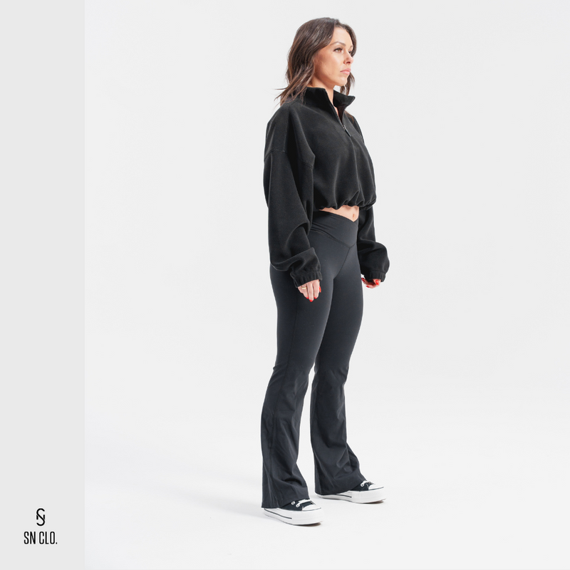 SN CLO. Cross Flare Leggings - Jet Black